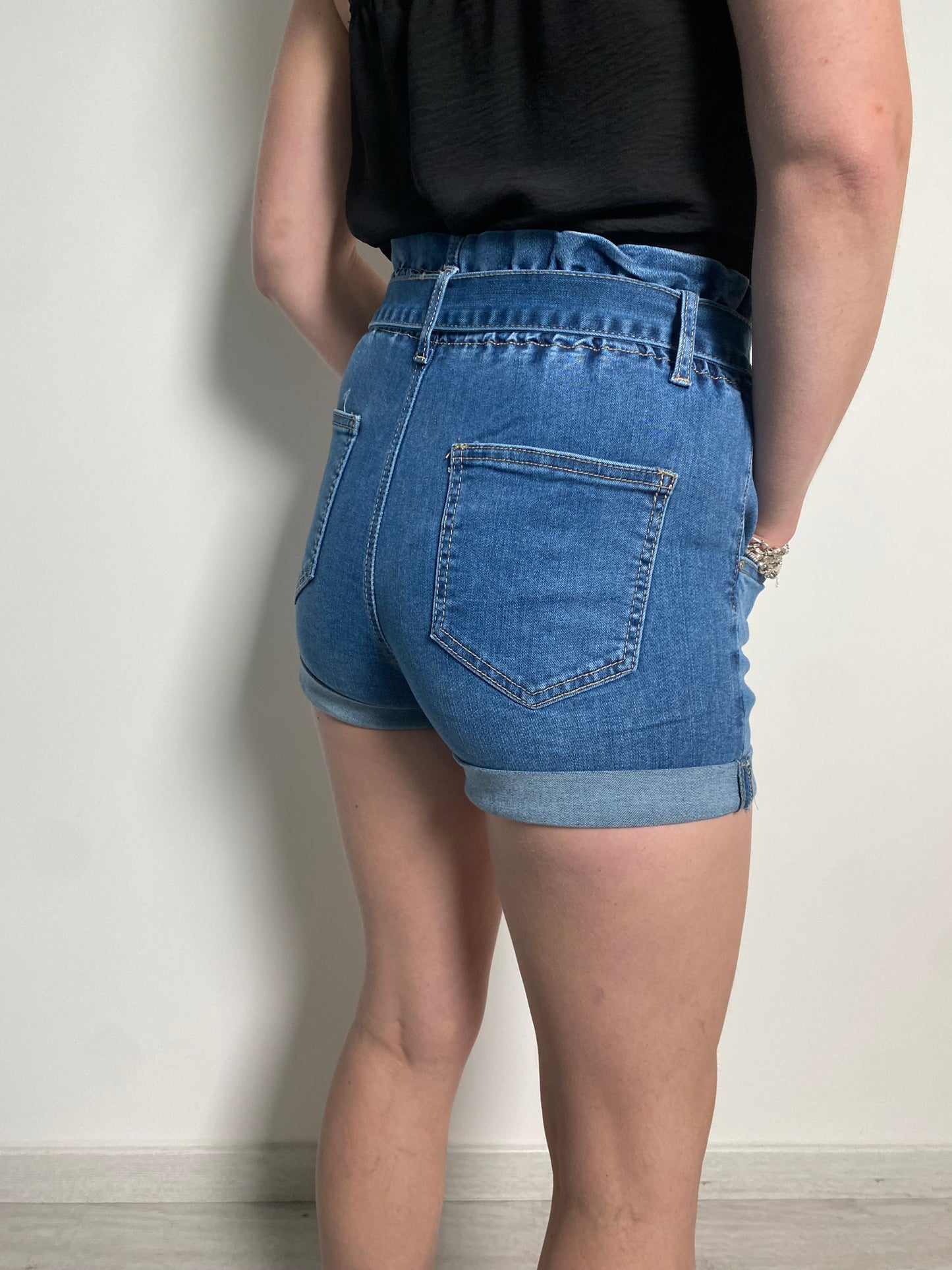 Short Coralie